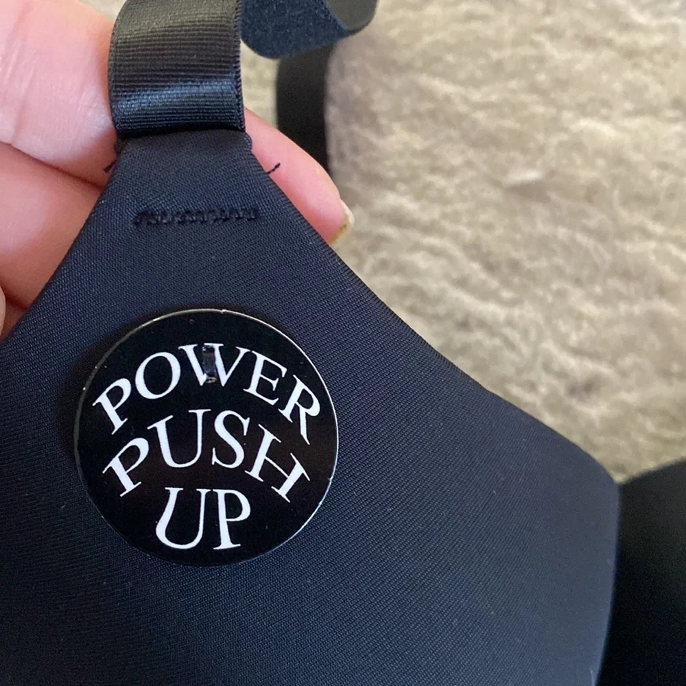 Bra - Picture 3 of 4